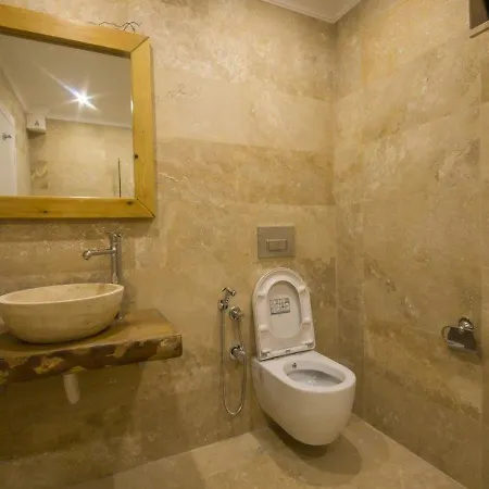 With Sea View And Private Pool For 8 People In Antalya, - Awz 125 קלקן